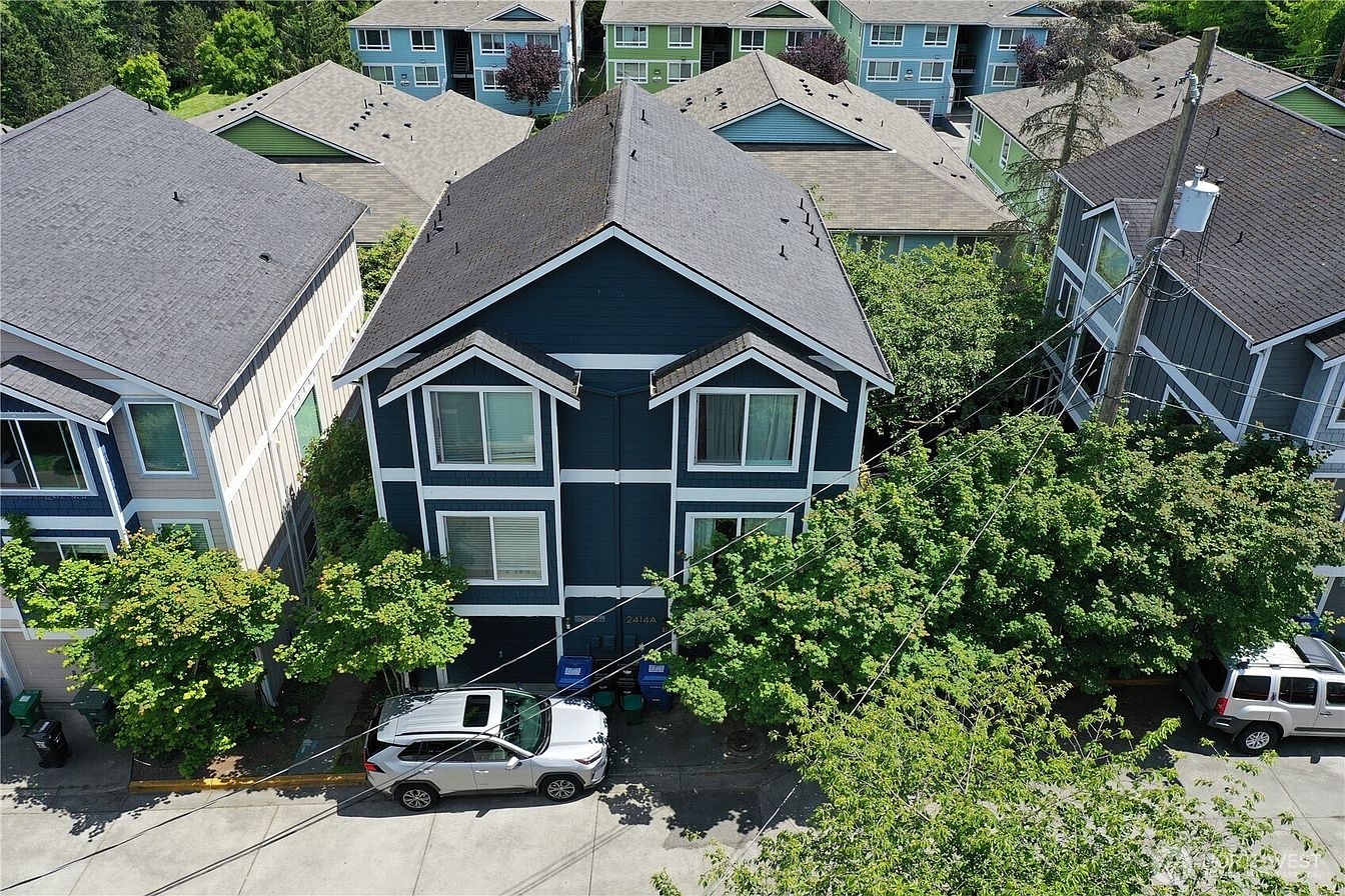 1st image of 2414 SW Holden Street #B