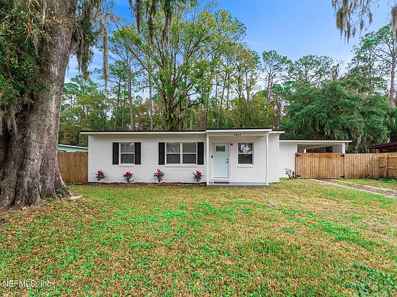 2nd image of 2833 BRACKRIDGE Boulevard E
