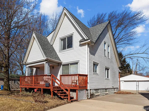 26154 McDonald St, Dearborn Heights, MI 48125