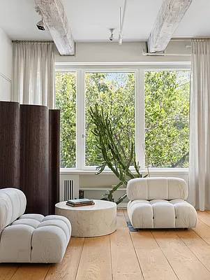 Rented by Compass | media 7