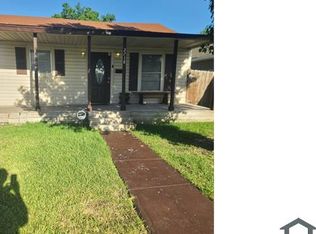 2718 Cleo St, Corpus Christi, TX 78405