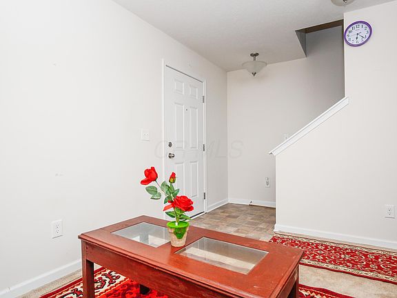3rd image of 8751 Bobwhite Dr