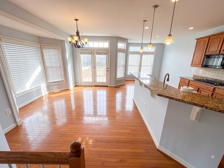 3670 Carriage Hill Dr #1 — Photo 7