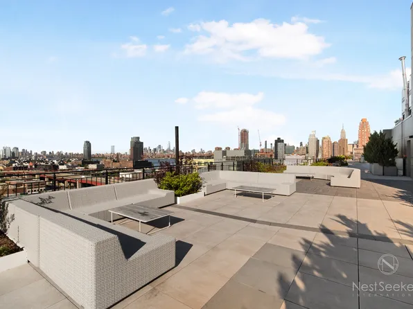 11-39 49th Avenue image 21 of 28