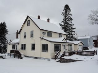 26290 Pine St, Calumet, MI 49913