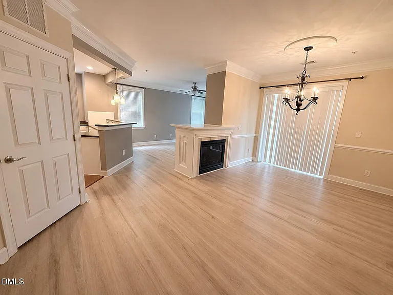 10411 Rosegate Ct #3 — Photo 16