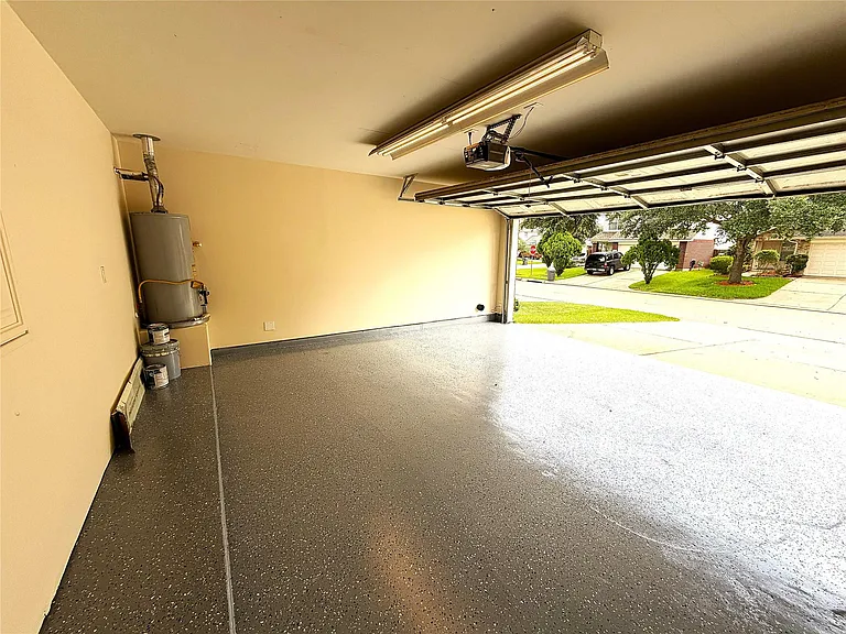 4719 Cypress Dawn Ln — Photo 20