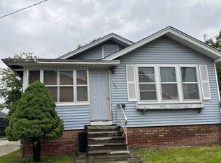 193 Pine St #61401, Galesburg, IL