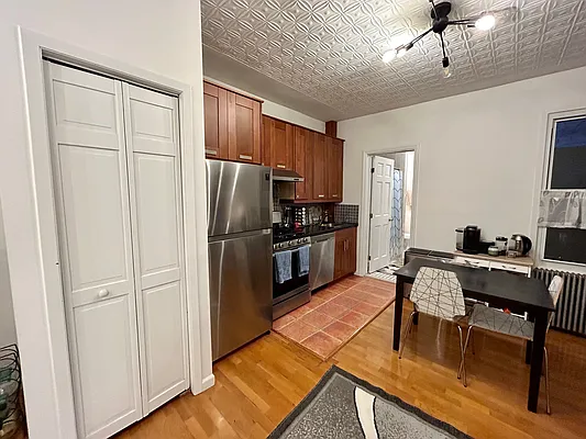 Rented by Steffan Olausson Partridge, LREB | media 1