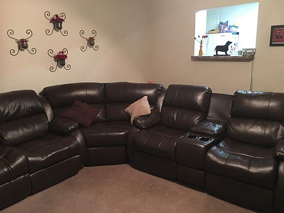 4th image of 110 Thistlewood Dr