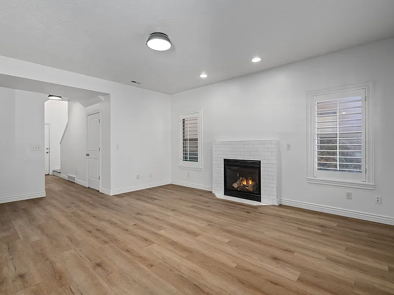 7178 S 420 E — Photo 11