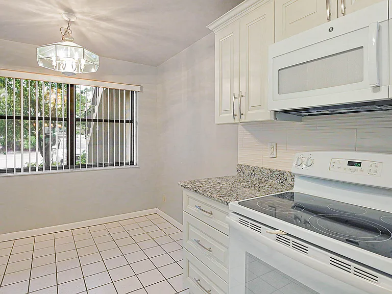 7593 Tahiti Ln #106 — Photo 10