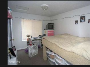 1217 Lafayette Ave, Kalamazoo, MI 49006