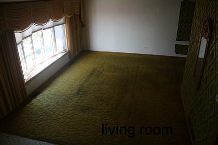 3rd image of 422 Hillcrest Ln