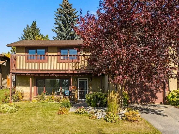 96 S Ranchridge Dr NW, Calgary, AB T3G 1W2