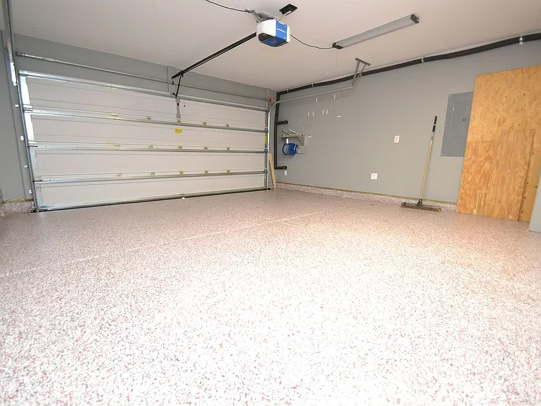 104 N Harrison Place Ln — Photo 41