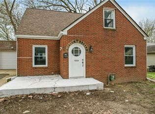 414 10th St, Struthers, OH 44471