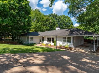 709 Rockbridge Rd, Birmingham, AL 35216