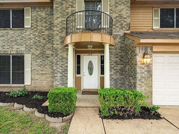 5th image of 1318 Hollowood Ln