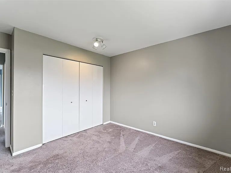 801 Plate St #201 — Photo 14