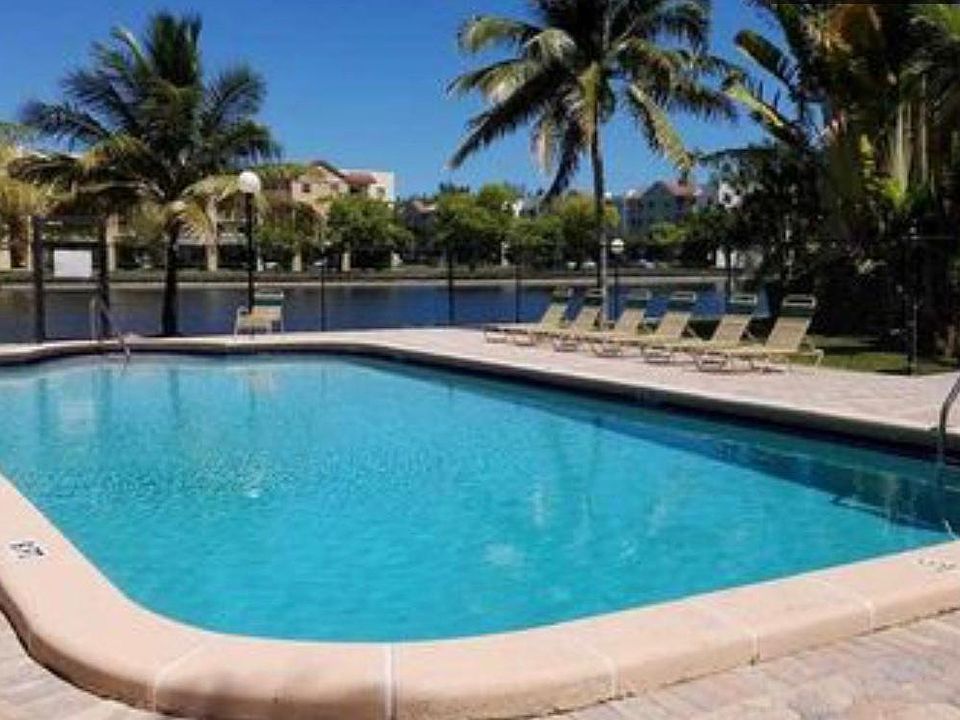 2nd image of 21121 SW 85th Ave APT 102
