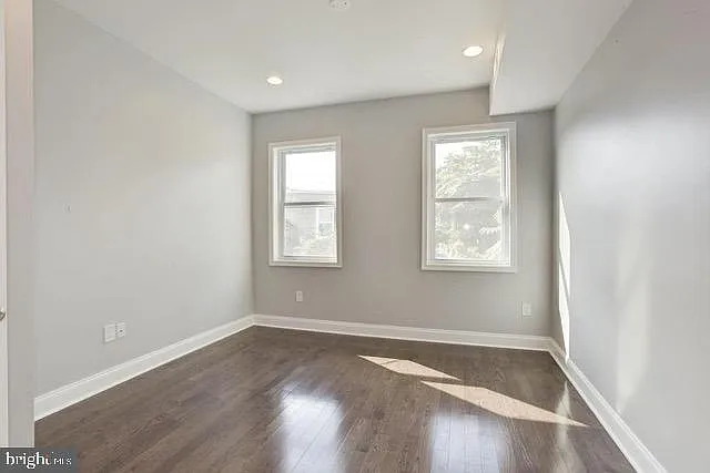 45 E Randall St — Photo 10