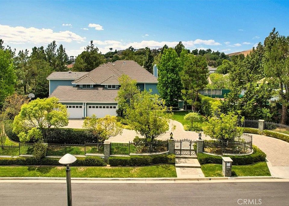 1st image of 4085 Live Oak Ln