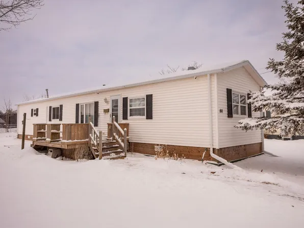 80 Heritage Dr, Cornwall, PE C0A 1H5