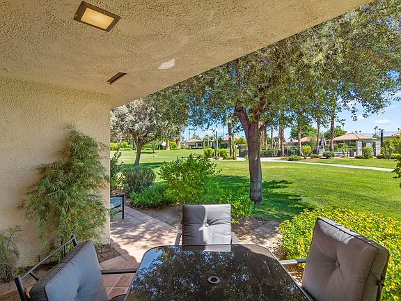 5th image of 680 N Majorca Cir