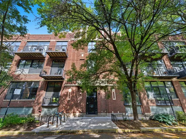 2300 W Wabansia Ave APT 129, Chicago, IL 60647