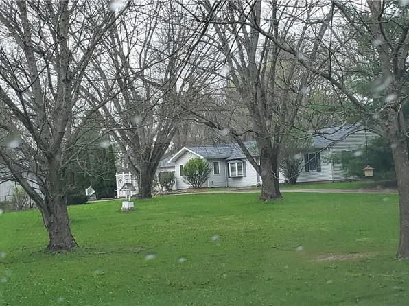 2252 Medina Line Rd, Akron, OH 44333