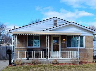 19573 Stafford St, Clinton Township, MI 48035