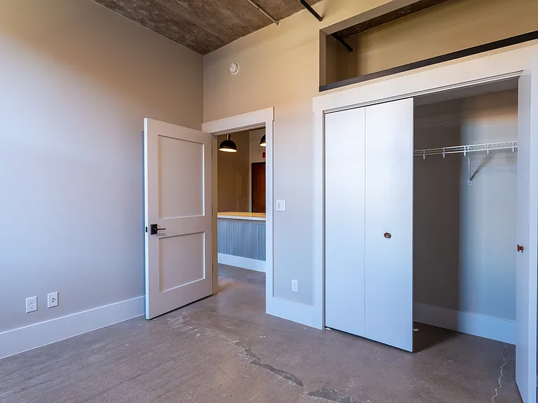 Kretschmer Lofts — Photo 21