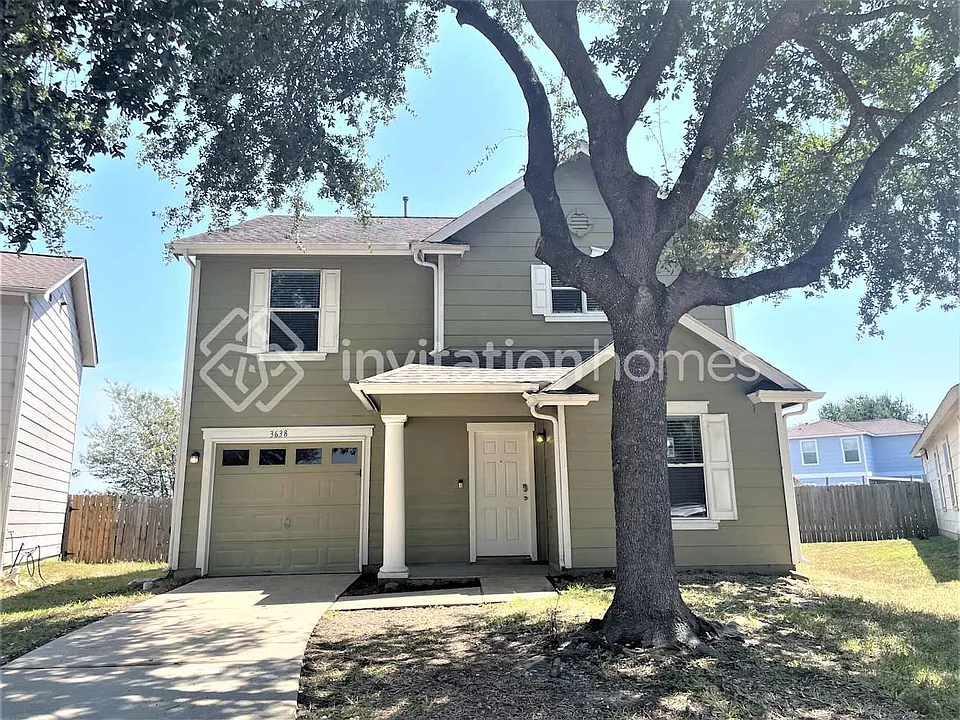 3638 Avalon Castle Dr