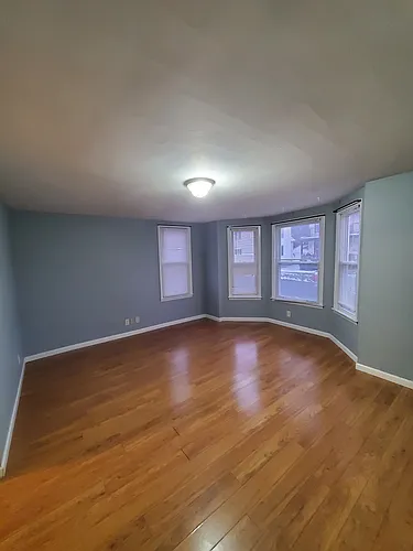 18 Gardner St #1 Photo 1