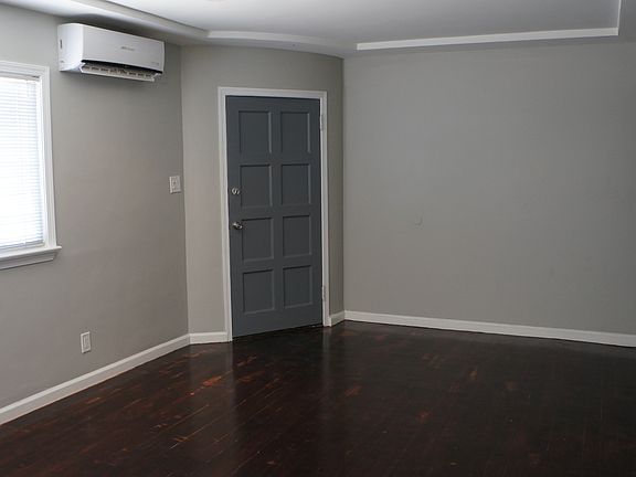 4th image of 2639 S Fairfax Ave #1