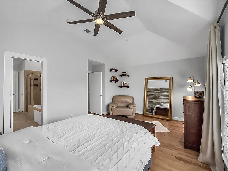 8715 Meadowcroft Dr #1102 — Photo 15
