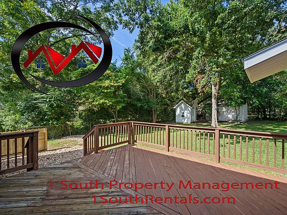 3rd image of 470 Evergreen Rd