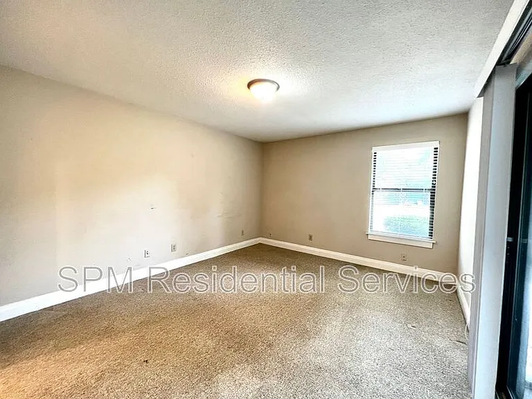 724 Azalea Dr #447 — Photo 10