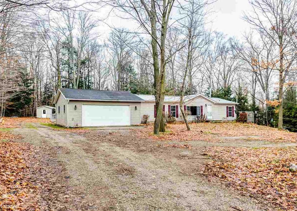 1040 Harneck Rd, Carsonville, MI 48419 Zillow