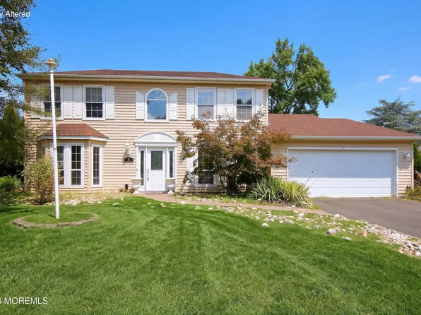 8 Lindner Lane, Howell, NJ 07731