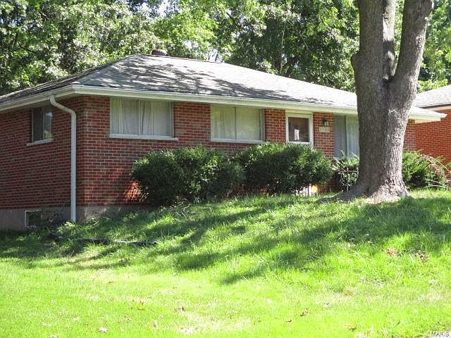 1st image of 1145 Reale Ave