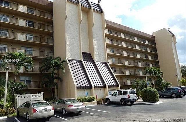1st image of 3001 W Rolling Hills Cir APT 306
