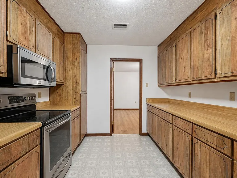 3 Krivik Ct — Photo 17