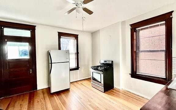 5th image of 5210 Louisiana Ave #2F