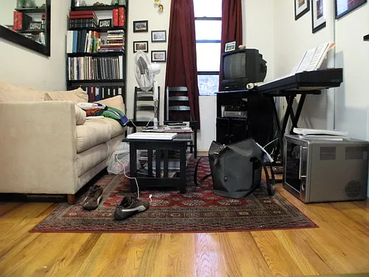 Rented by Roseann Lettieri Realty | media 20