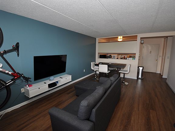 3rd image of 50 Columbus Ave APT 802
