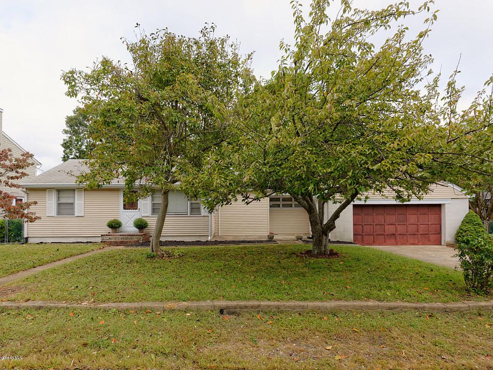 1st image of 1132 Oak Rd