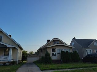 6808 Ridgewood Ave, Parma, OH 44129