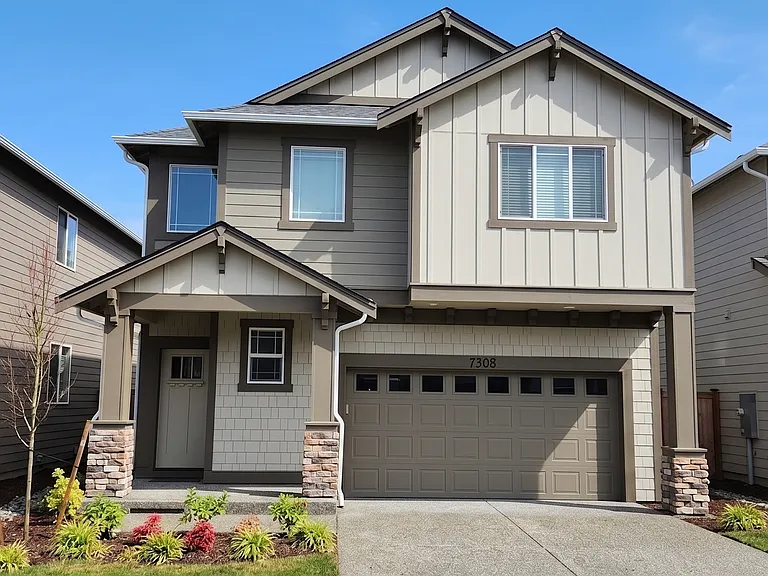 7308 132nd Pl SE — Photo 1
